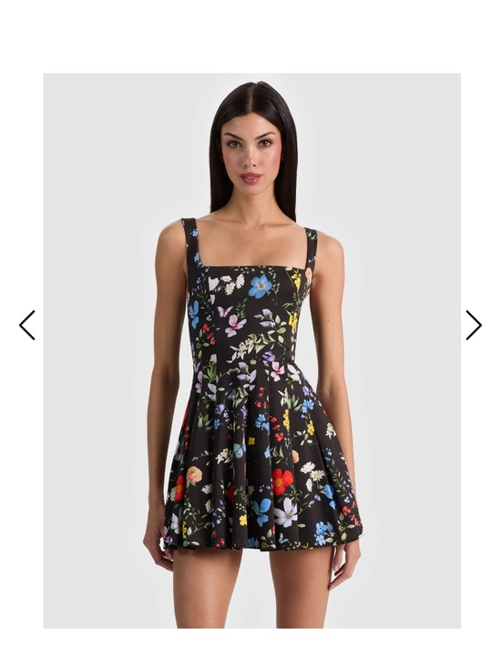 Alice + Olivia Dresses & Skirts - Alice + Olivia Veda Black Floral Square-Neck Mini Dress